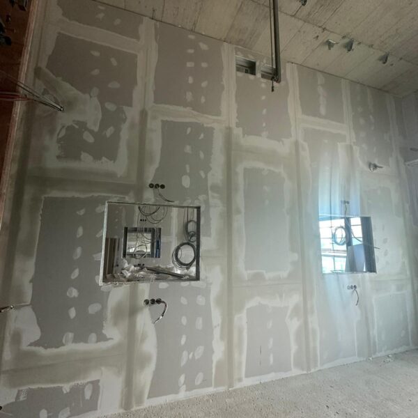 4771DC8D 51FC 4366 970D 5C6C089F112F 600x600