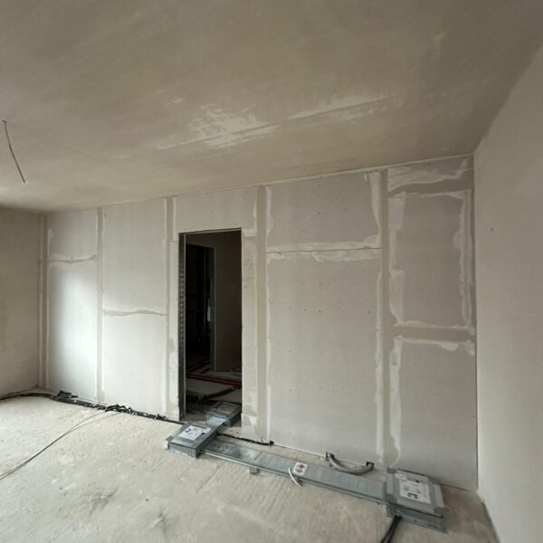 74594140 90C2 43E4 9BED 13BE00D9EDBC 600x600