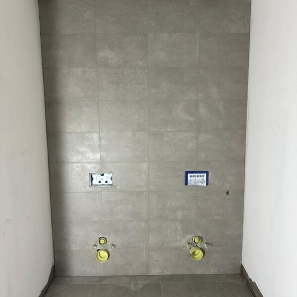 ABFB4D6E 4207 4FA0 B644 5B0866D65B5A 600x600